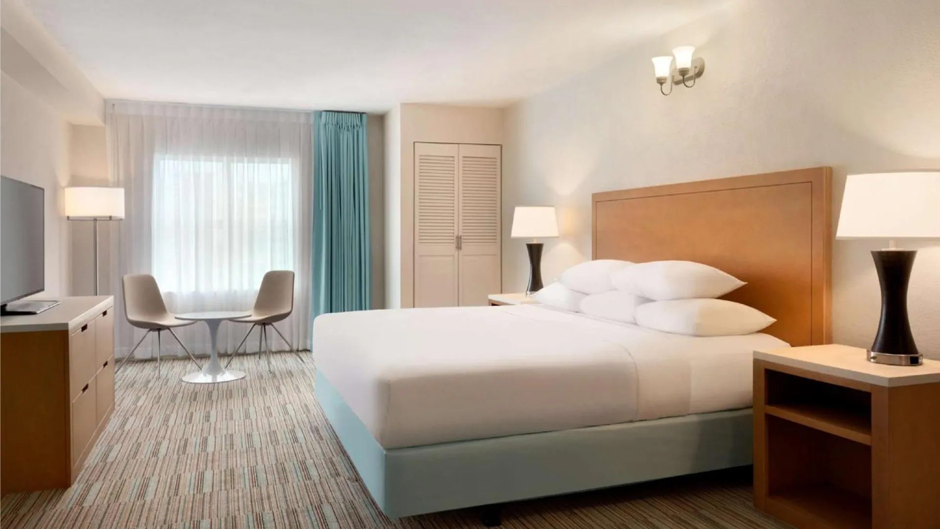 Resort Embassy Suites By Hilton San Juan - Hotel & Casino