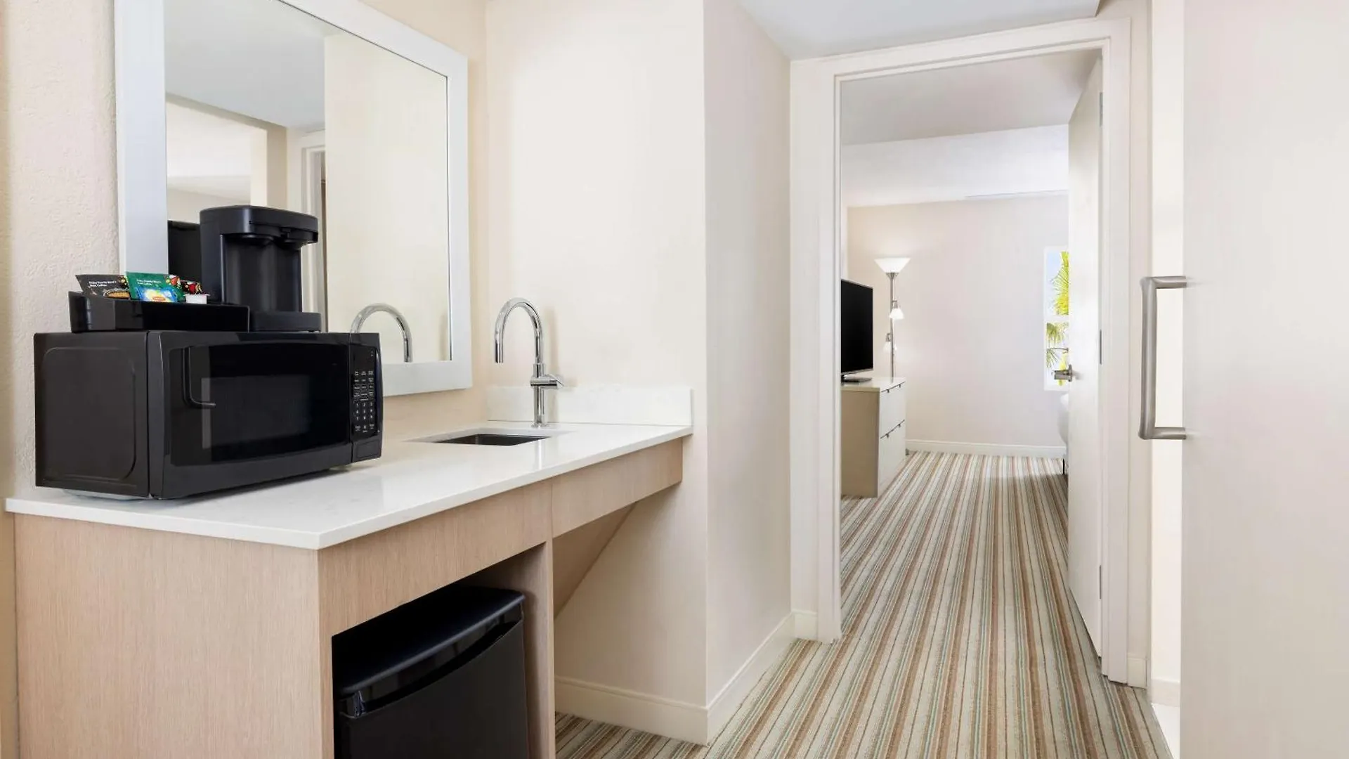 Embassy Suites By Hilton San Juan - Hotel & Casino Resort