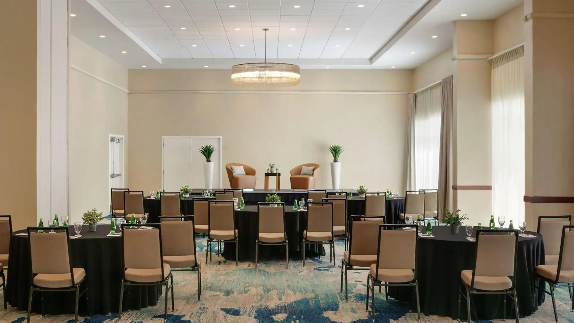 Embassy Suites By Hilton San Juan - Hotel & Casino 3*,