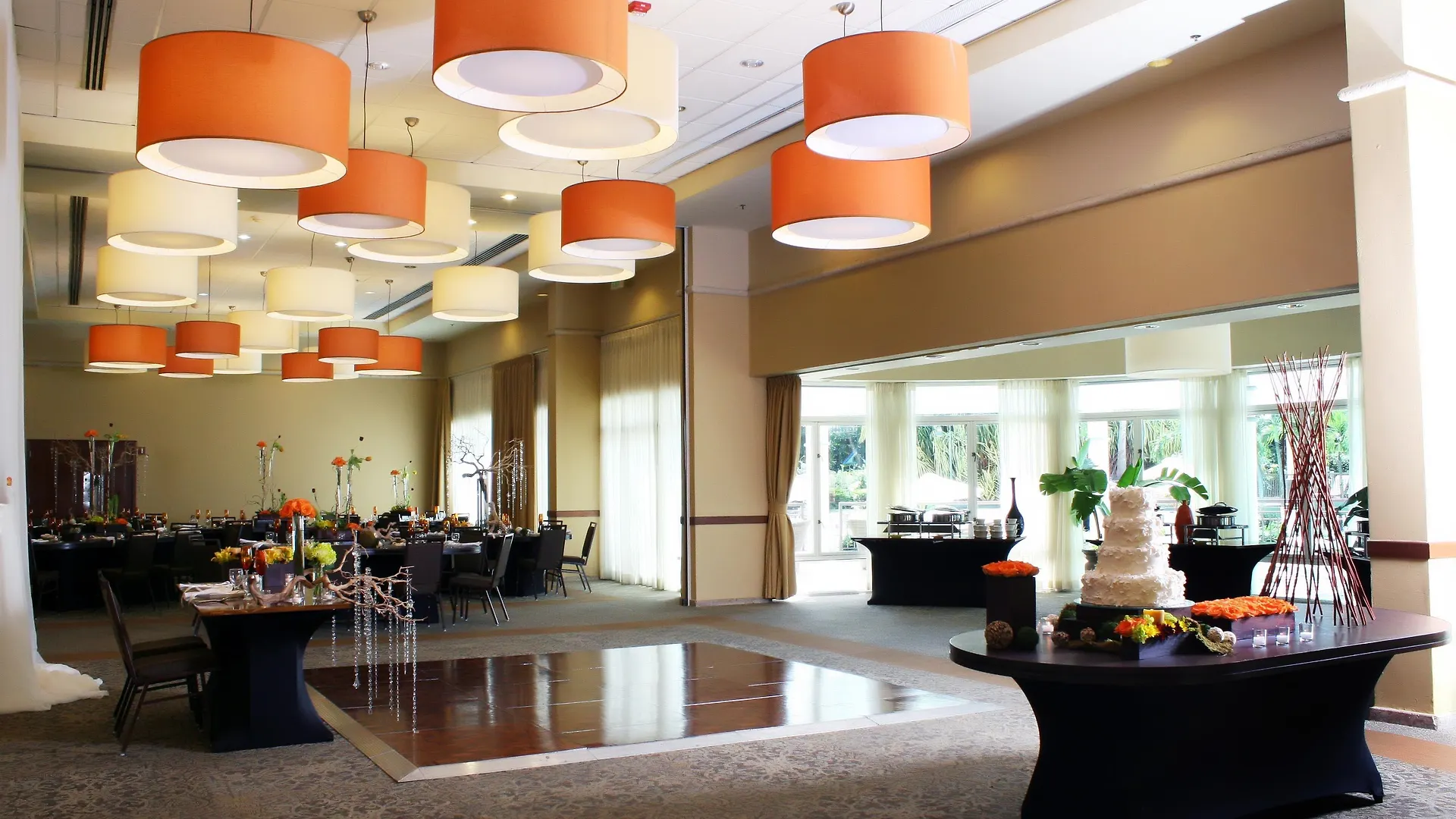 Embassy Suites By Hilton San Juan - Hotel & Casino Resort